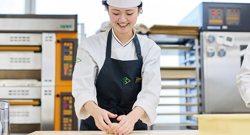 ブーランジェマスター専攻(製パン)のサムネ画像